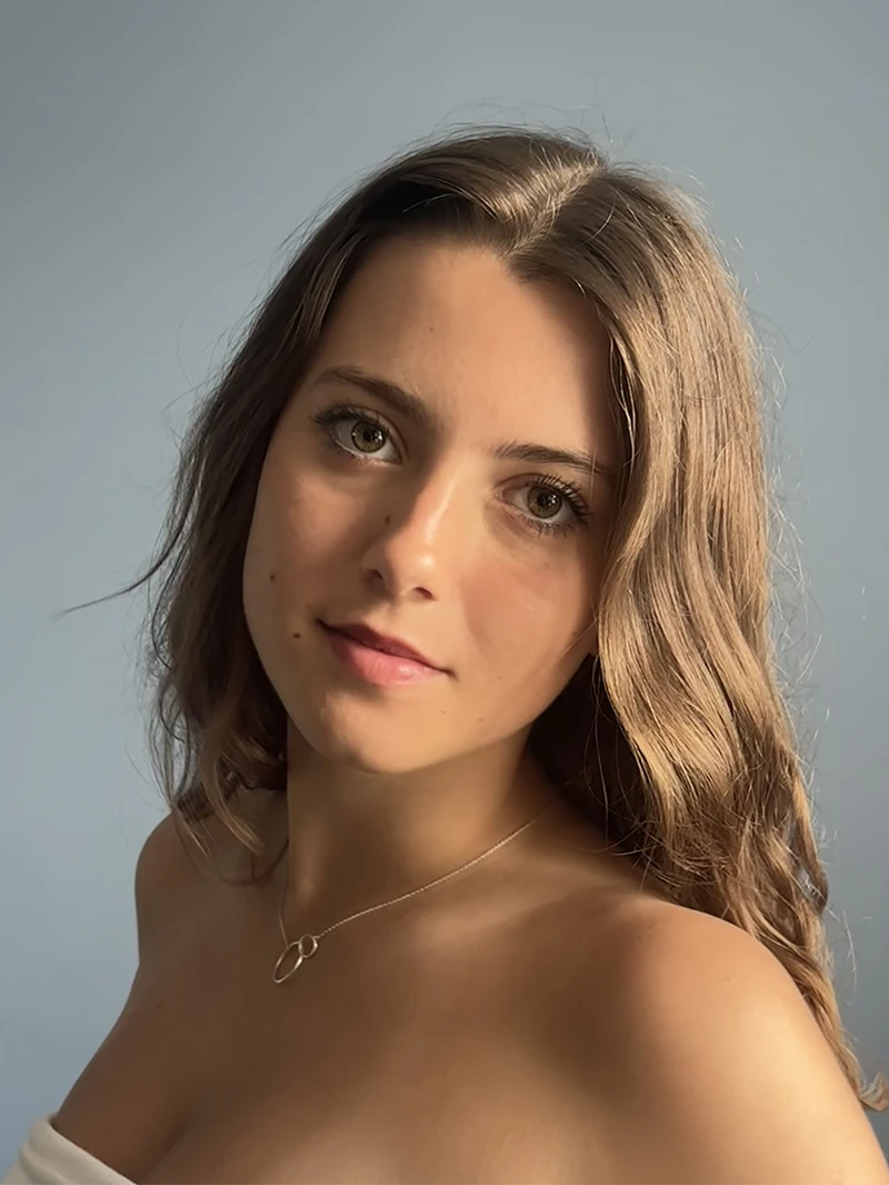 Miss Emi